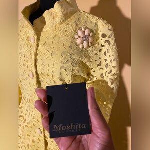 Moshita Couture Yellow Lace Embroidered Suit (NWT)